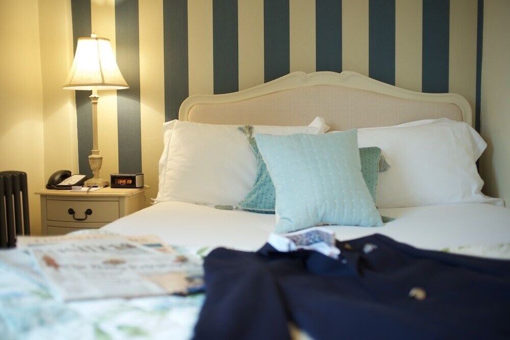 The White Horse Hotel, Romsey, Hampshire Extérieur photo