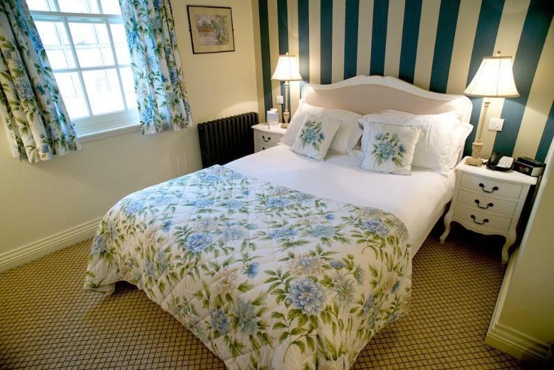 The White Horse Hotel, Romsey, Hampshire Extérieur photo